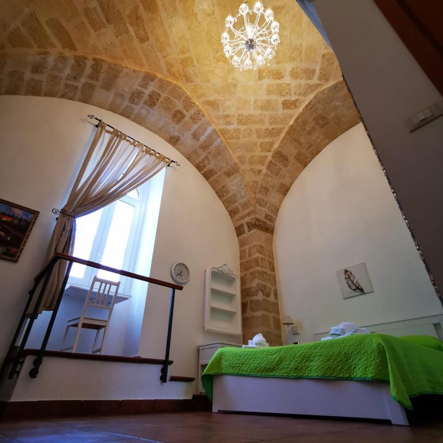 Room N.22 Suite & Apartment Taranto Exterior foto